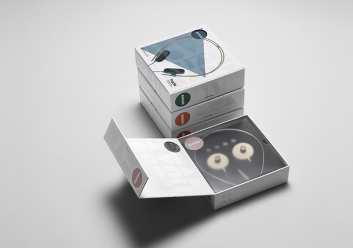 20 Cool and Clever Gadget Packaging Design - Hongkiat Packaging Ideas for Tech Gadgets