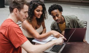 Using Fashion Shows as a Marketing Tool