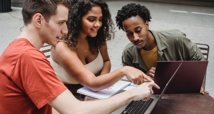 Using Fashion Shows as a Marketing Tool