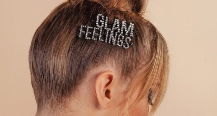 How to Tap Into Seasonal Accessory Trends Effectively